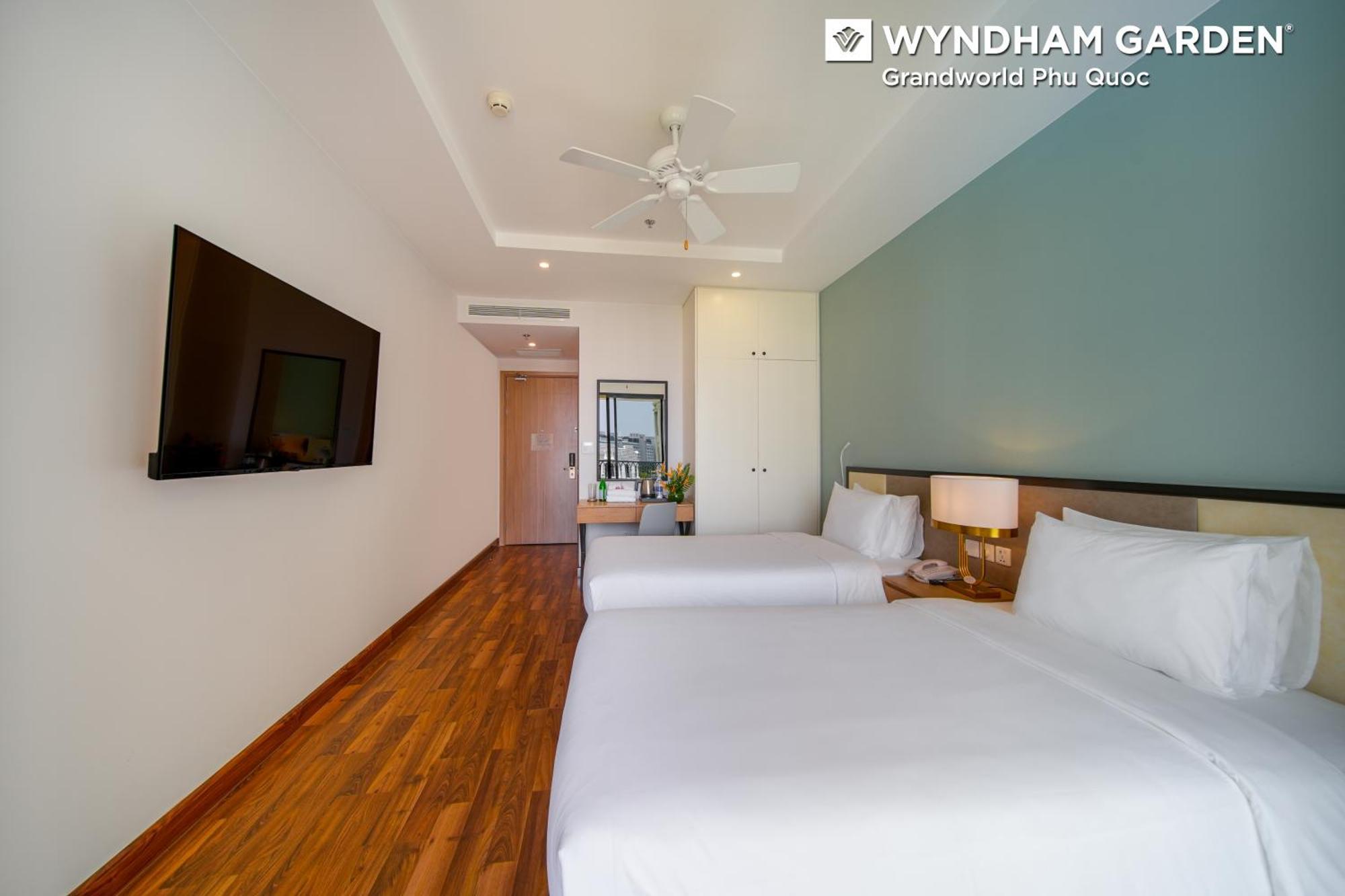 Hotel Wyndham Garden Grandworld Phu Quoc Exterior foto